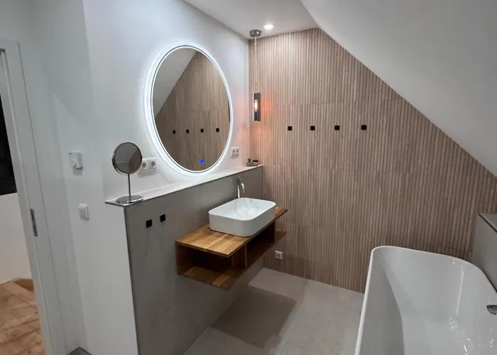 Ferienhaus Möbliertes Familienhaus In Hamburg